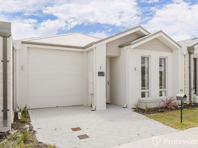 9 Lindquist Vista, Eglinton WA 6034