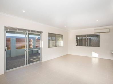 13 Aurum  Parade, Dayton WA 6055