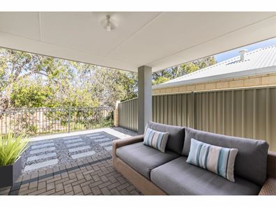 4 Maltby Way, Wellard WA 6170