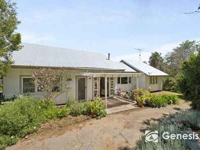 3 Glebe Road, Darlington WA 6070