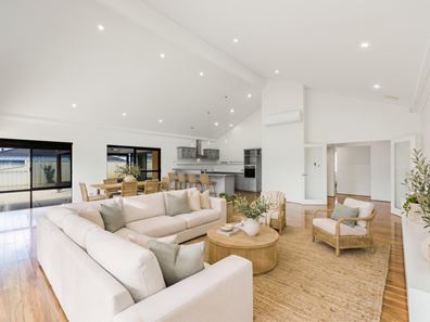 1 Tappan Way, Secret Harbour WA 6173