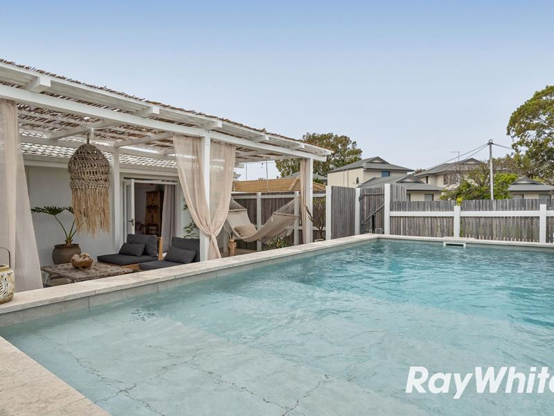 15 Clyde Place, Mandurah WA 6210