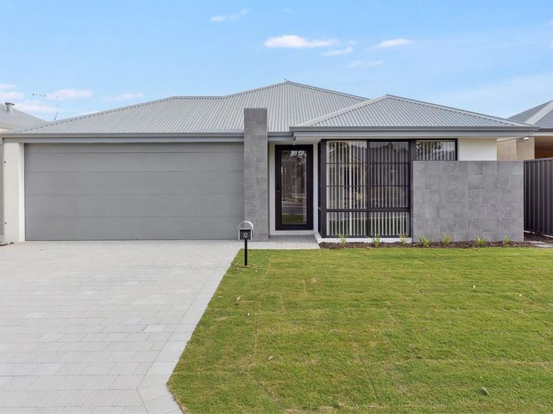 32 Stringybark Loop, Coodanup WA 6210
