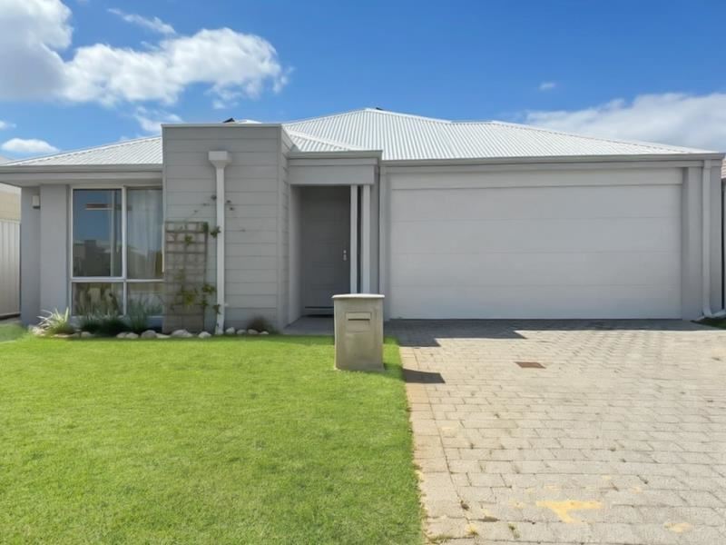 8 Tambrey Avenue, Golden Bay WA 6174