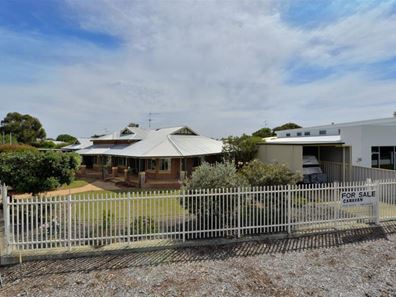 2 North Yunderup Road, North Yunderup WA 6208