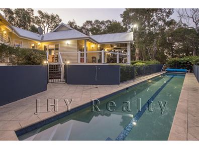 111 Vintners Drive, Quindalup WA 6281