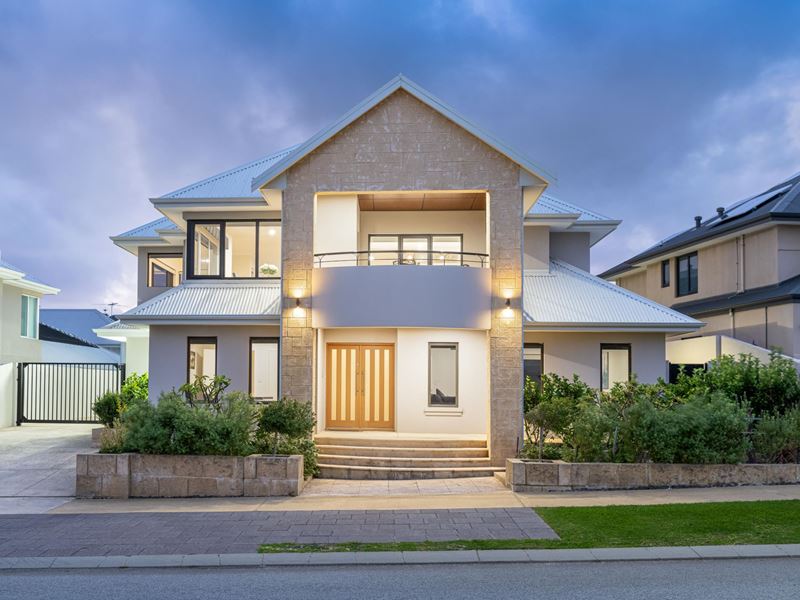 14 Canarias  Way, Hillarys WA 6025