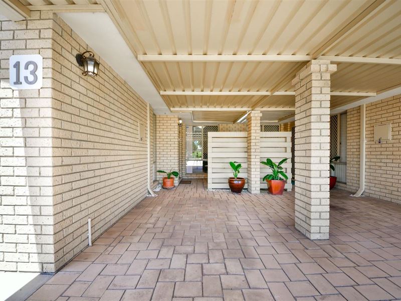 13/5 Merope Close, Rockingham WA 6168