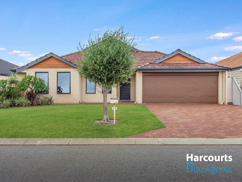 13 Fitzgibbon Road, Rockingham WA 6168