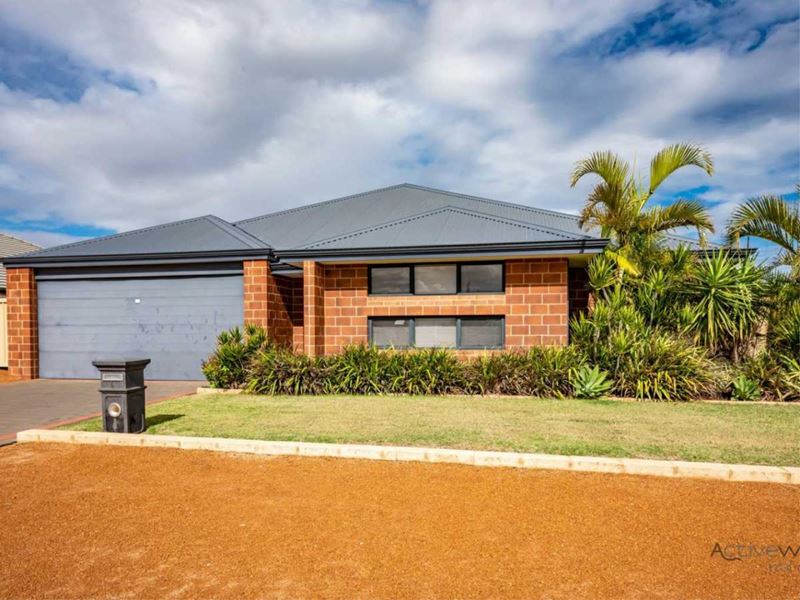 4 Antonia Way, Webberton