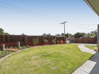 18 Skeahan Street, Spearwood WA 6163