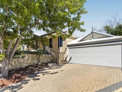 23 Yanrey Street, Golden Bay WA 6174