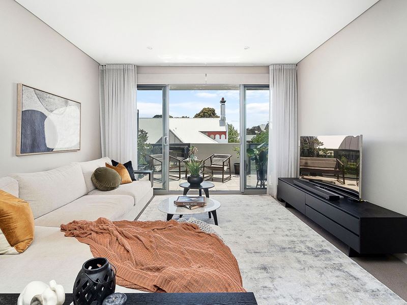 8/217 Hay Street, Subiaco