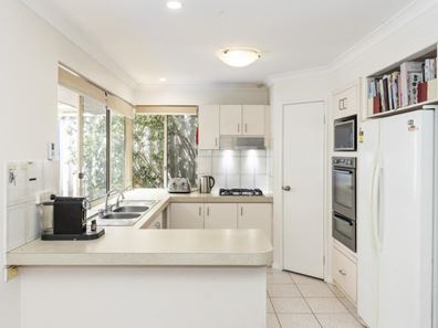 4 Constance Street, Yokine WA 6060