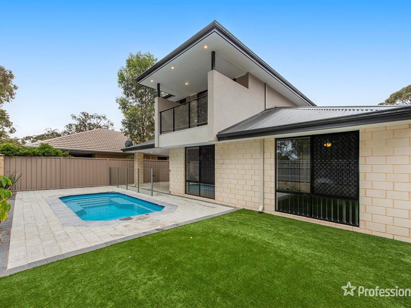 12 Willow Brook View, Meadow Springs