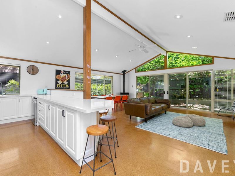 55 Sycamore Drive, Duncraig