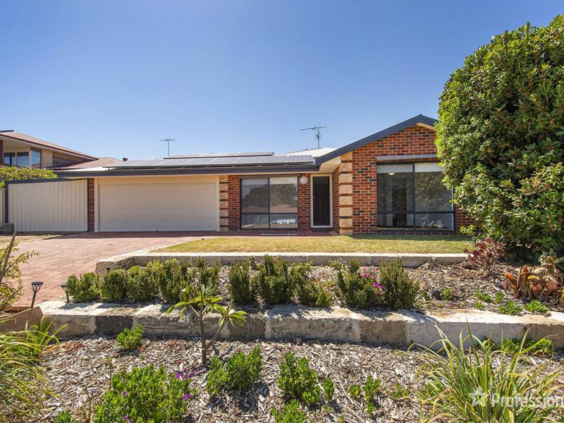 30 Tamarisk Drive, Halls Head
