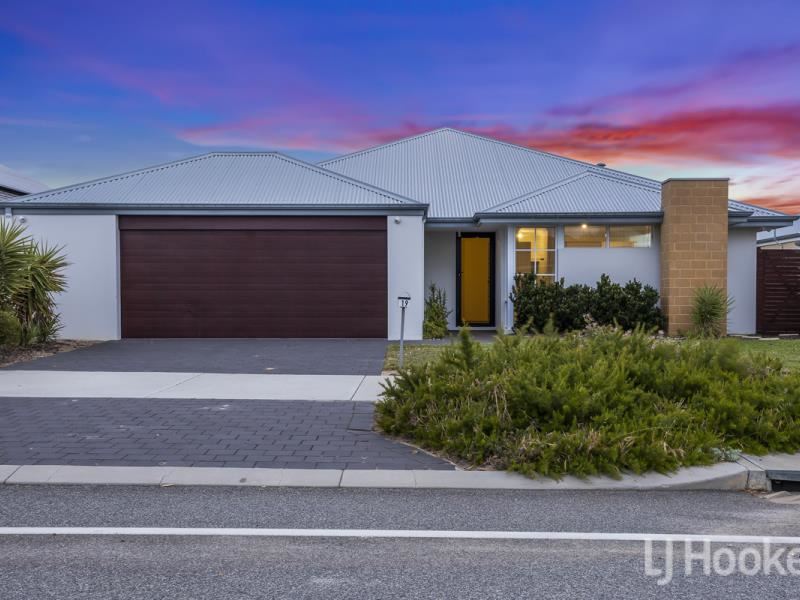 19 Parktree Avenue, Yanchep