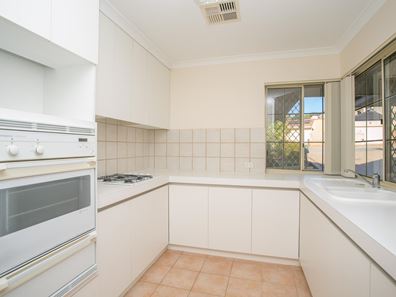 1/13 Monterey Street, Nollamara WA 6061