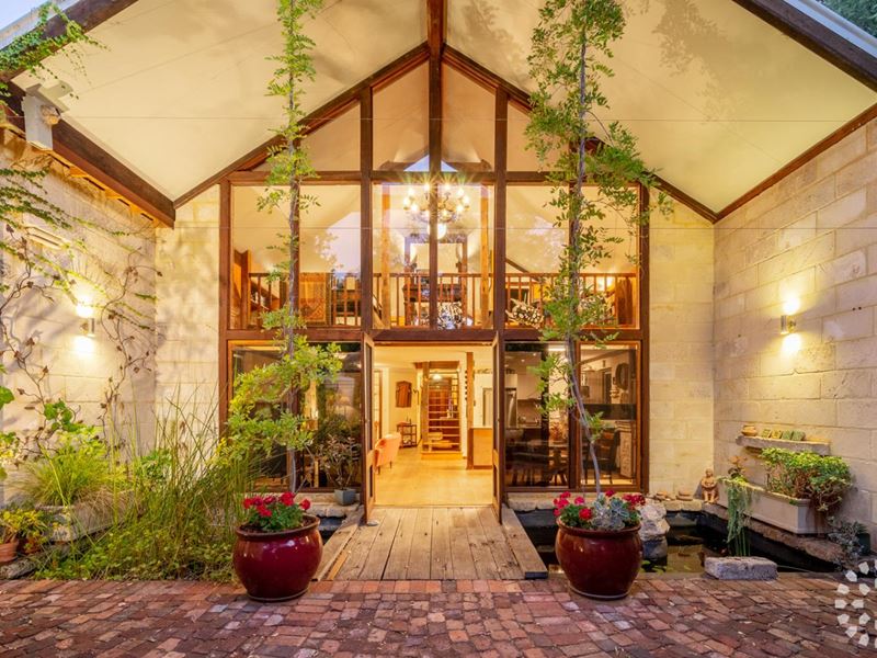 10 Mulberry Farm Lane, White Gum Valley