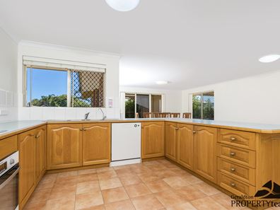 2 Begonia Court, Strathalbyn WA 6530