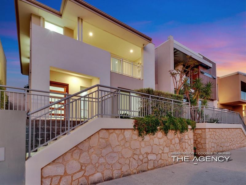 96 Orsino Boulevard, North Coogee