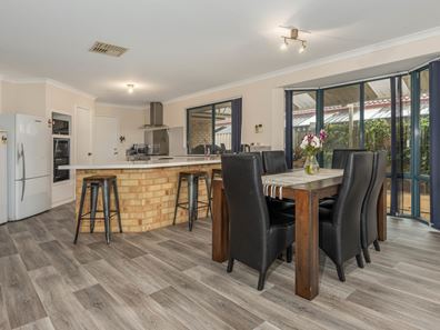 48 San Sebastian Boulevard, Port Kennedy WA 6172