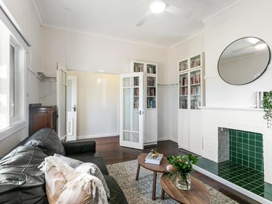 4 Crowther Street, Bayswater WA 6053
