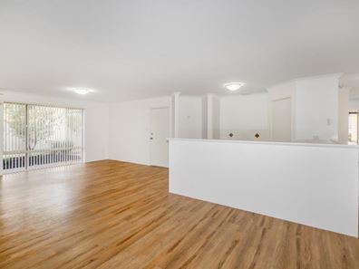 2 Laguardia Loop, Port Kennedy WA 6172