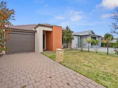 24 Relic Boulevard, Aveley WA 6069
