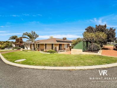 18 Firwood Trail, Woodvale WA 6026