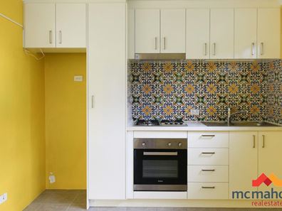 19/13 Spring Avenue, Midland WA 6056
