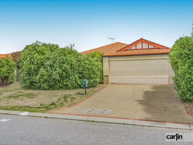 8 Barcelona Grange, Port Kennedy WA 6172