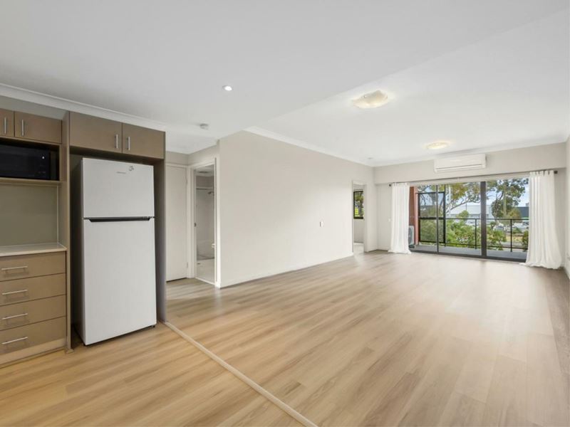 38/2 Molloy Prom, Joondalup