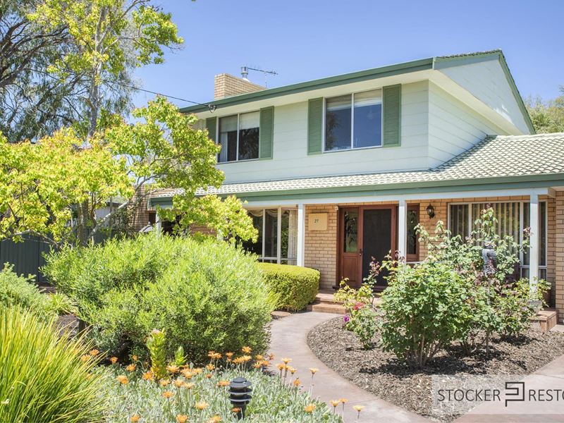 27 Maryllia Road, Broadwater