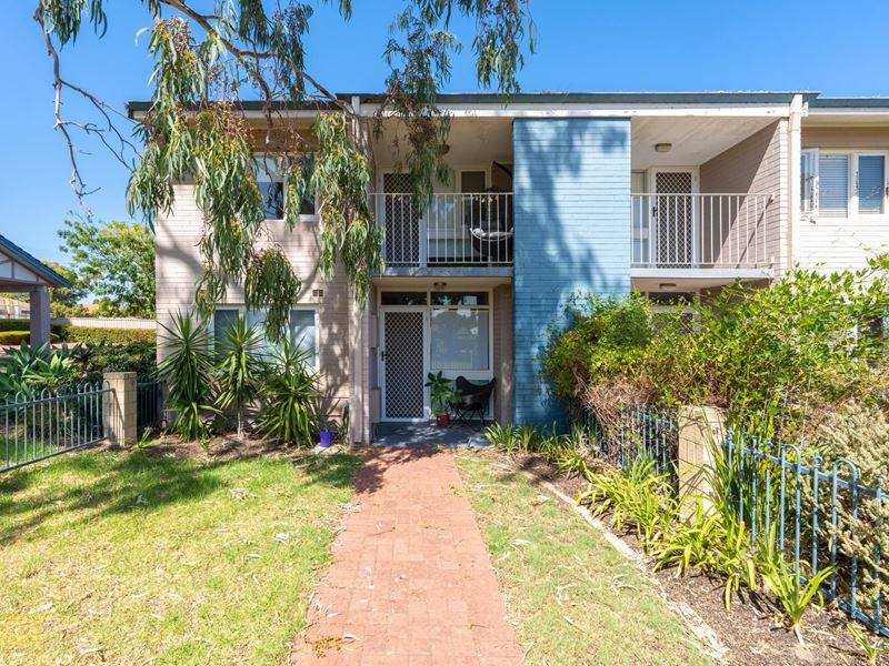 6/24 Newport Way, Balga