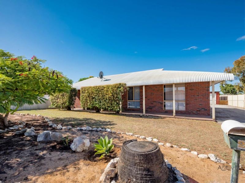 2 Pinyali Way, Waggrakine