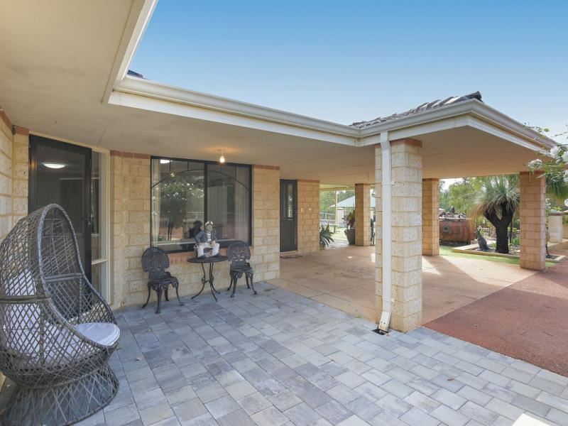 6 Trewarn Place, Bedfordale