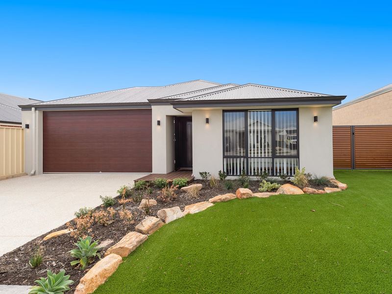 5 Ramillies Approach, Madora Bay