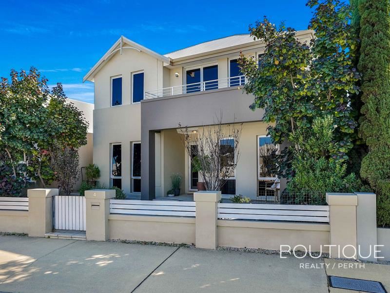 4 Martinique Mews, Hillarys