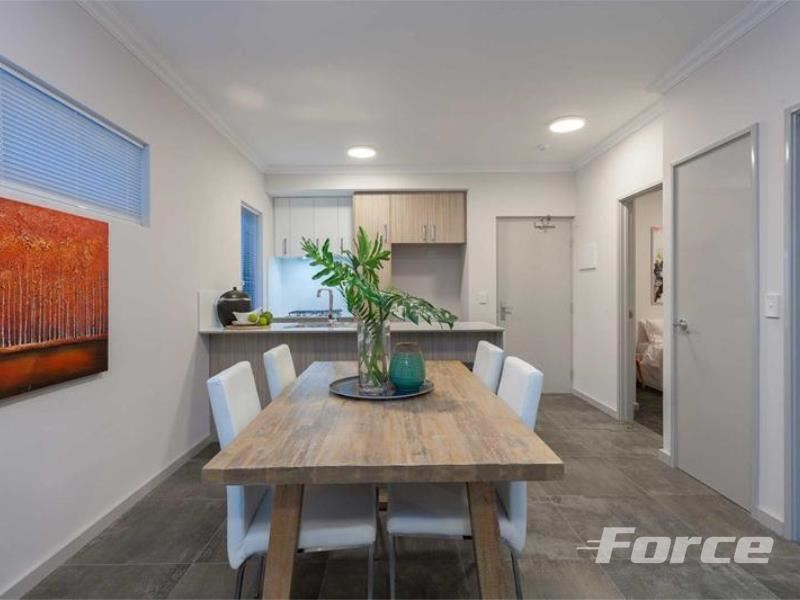 7/6 Argyll Place, Duncraig