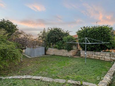 22 Mindarie Drive, Quinns Rocks WA 6030