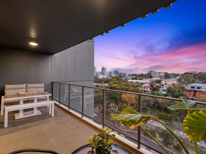 43/172 Railway Parade, West Leederville