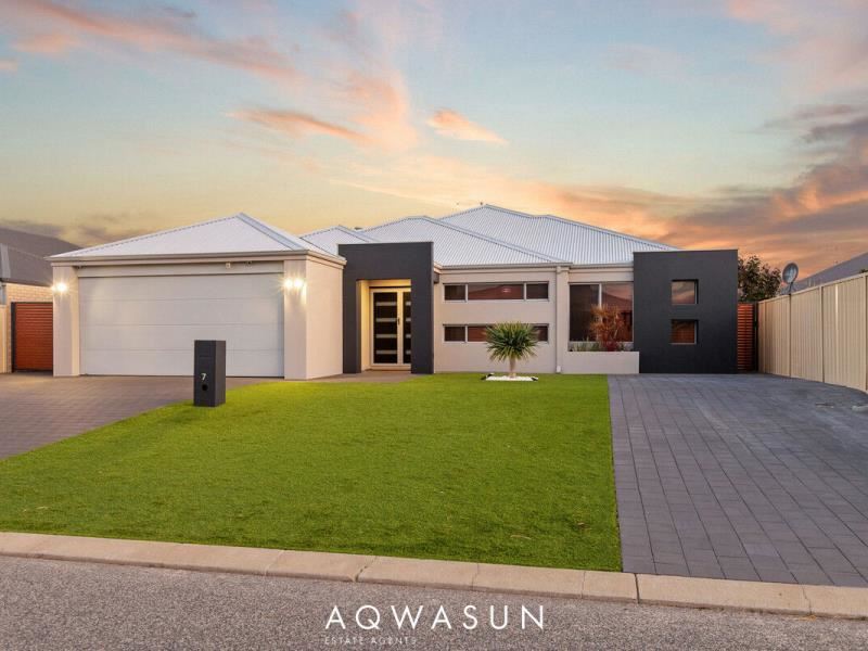7 Kingfisher Way, Singleton