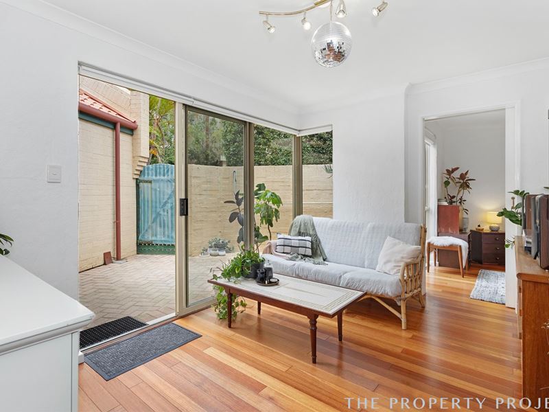 12T/24 Pearson Street, Churchlands