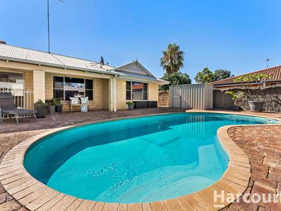 13 Norton Avenue, Coodanup WA 6210