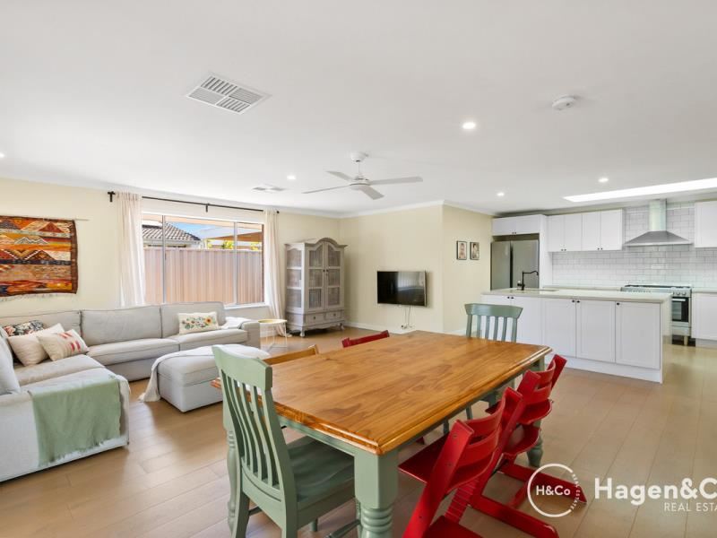 39 Taylor Way, Hillarys