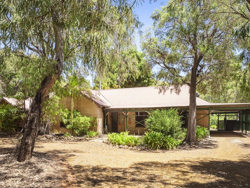 7 Kalgaritch Ave, West Busselton