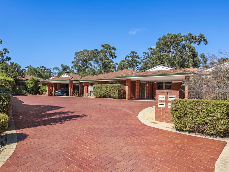 4/7 Conifer Close, Ballajura