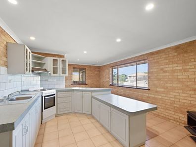 40 North Shore Drive, Dongara WA 6525